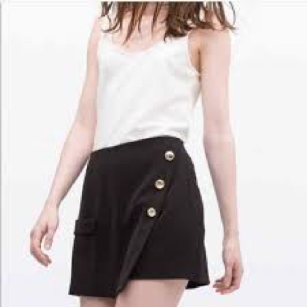 Zara | Black Asymmetric Skort